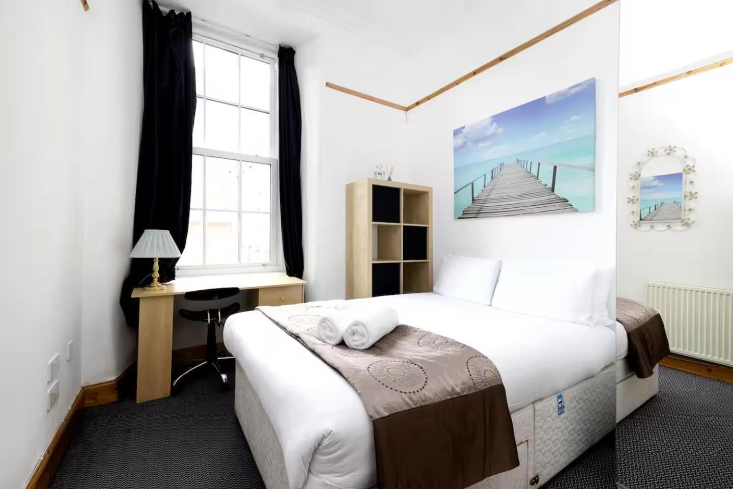 Joivy 3 Bed Flat In Old Town, Close To Grassmarket Edinburgh Ngoại thất bức ảnh